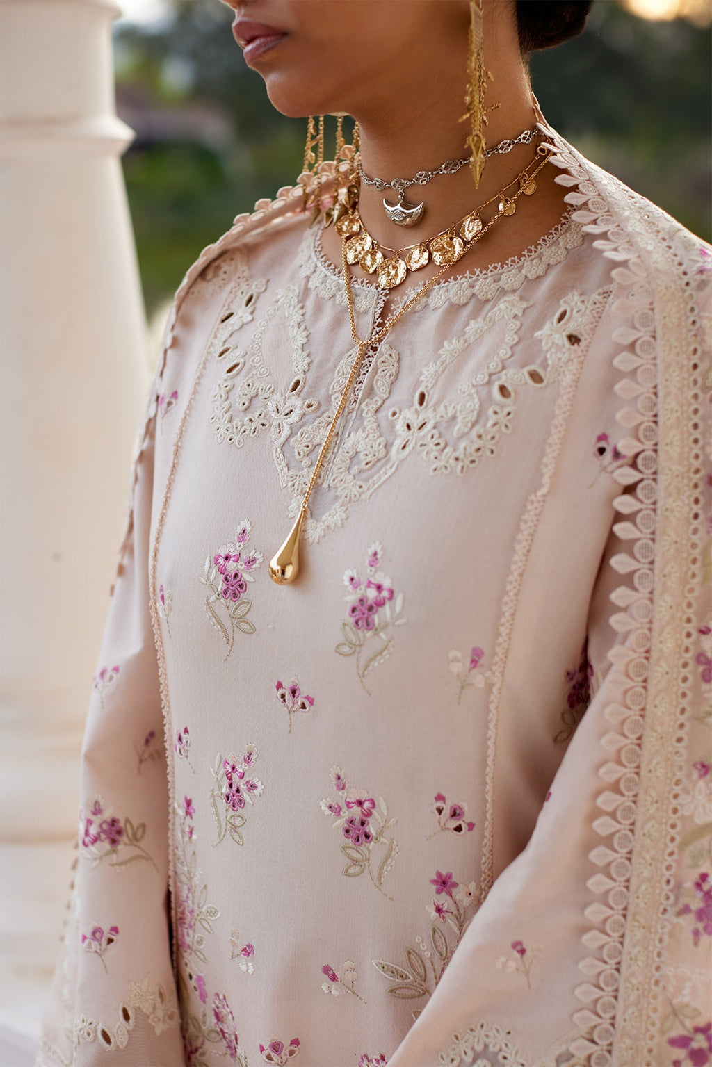 Melina embroidered lawn kurta close-up - Saad Bin Shahzad designer wear