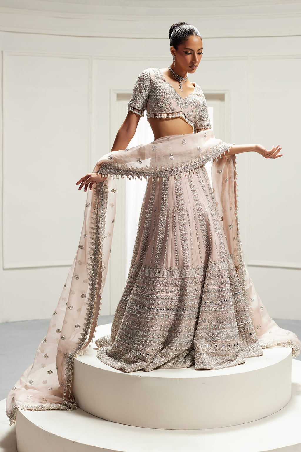 OMINA Shahana Collection